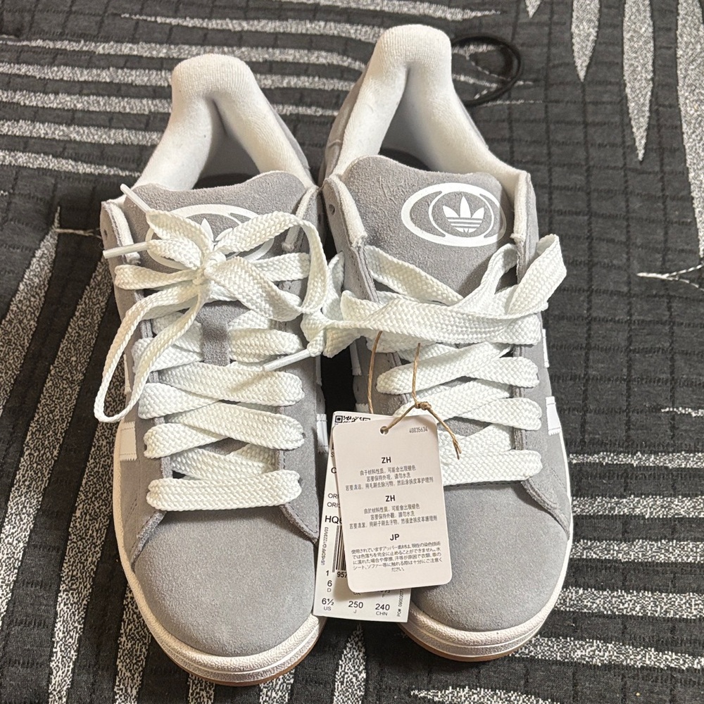 Adidas Women's Classic Gray Sneakers NWT